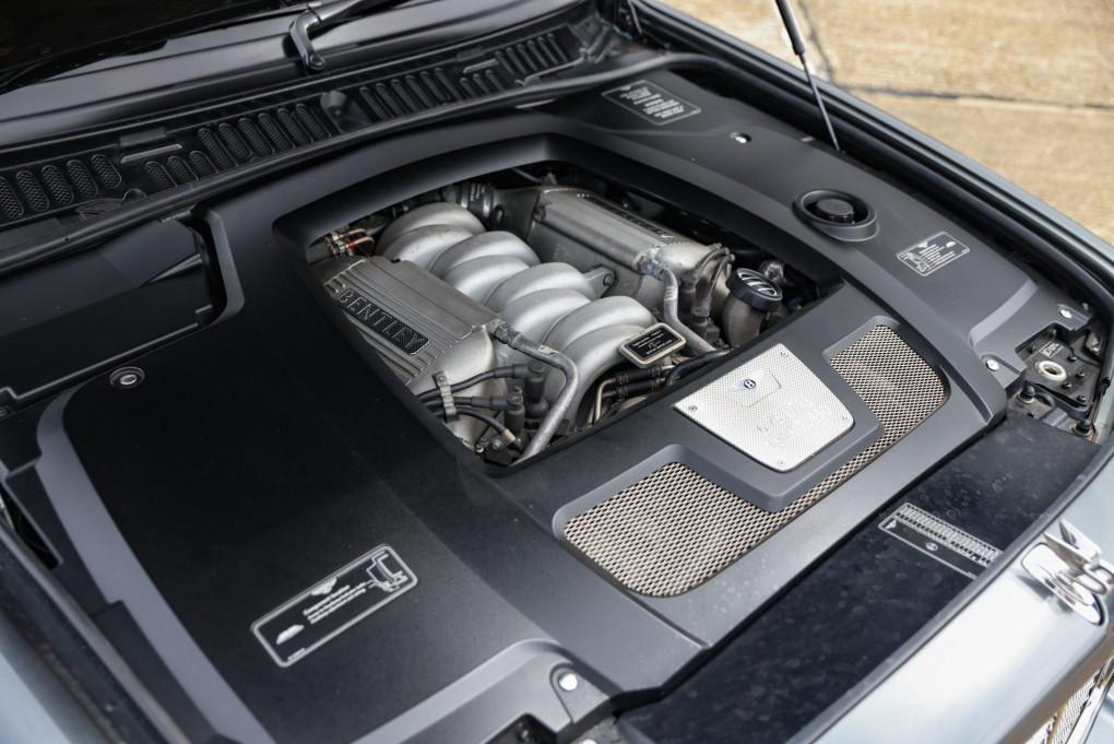 2006 Bentley AZURE