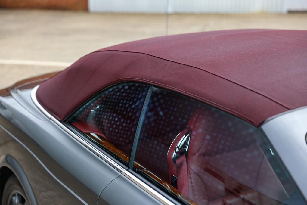 2006 Bentley AZURE