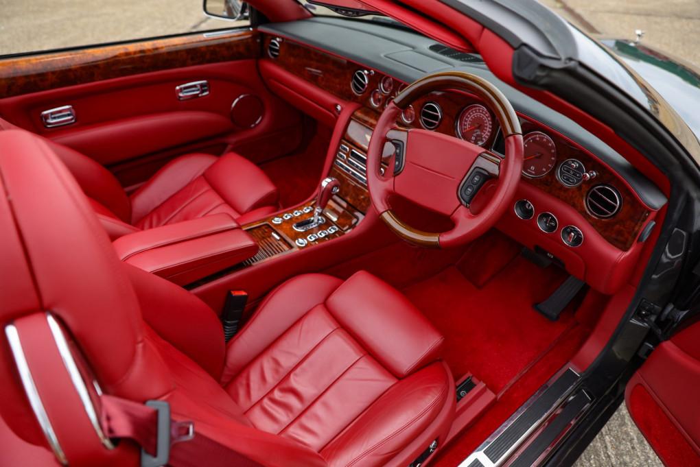 2006 Bentley AZURE