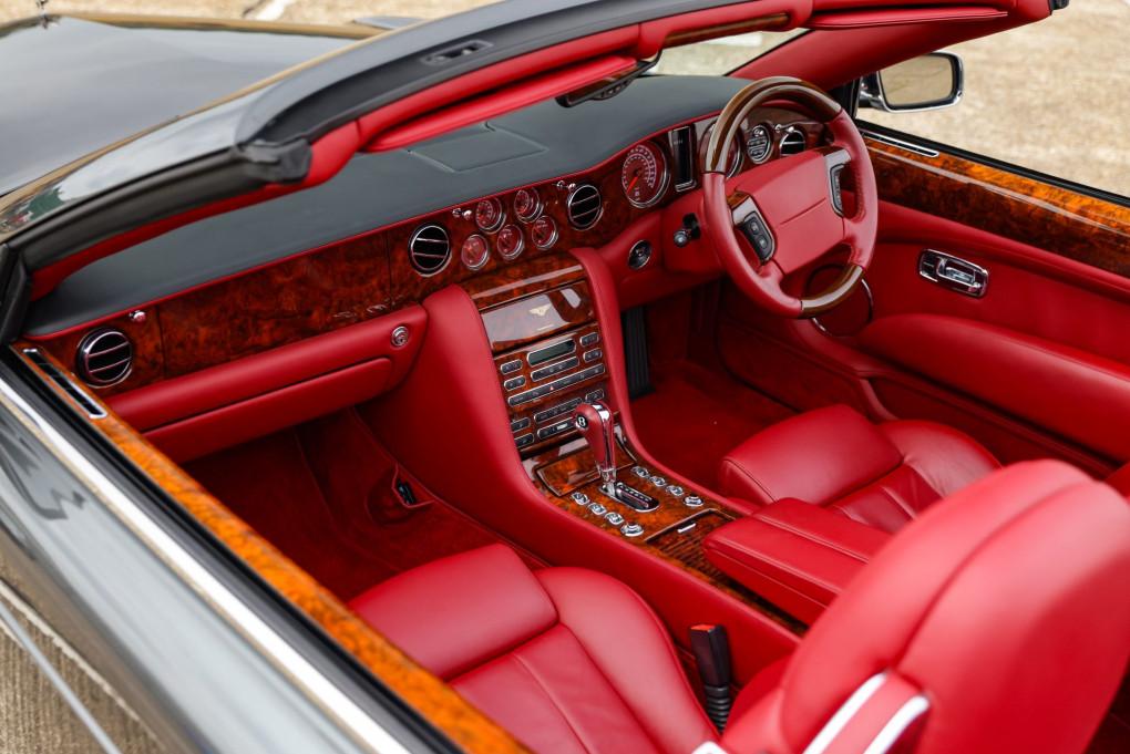 2006 Bentley AZURE