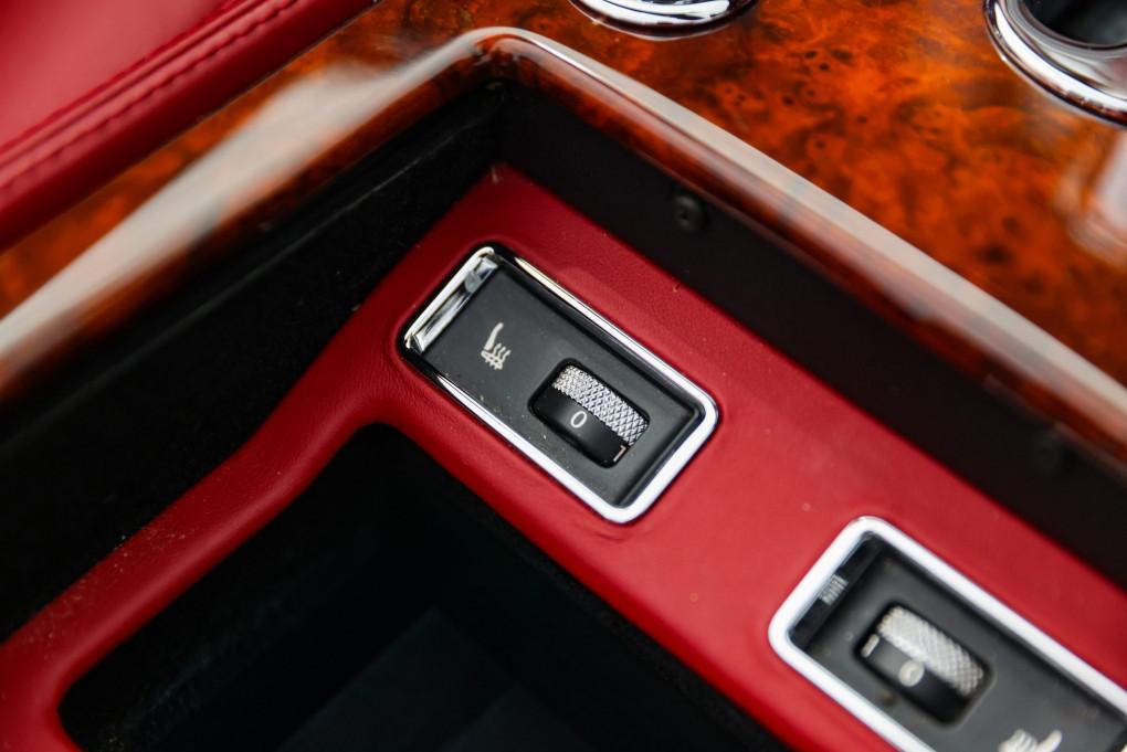 2006 Bentley AZURE