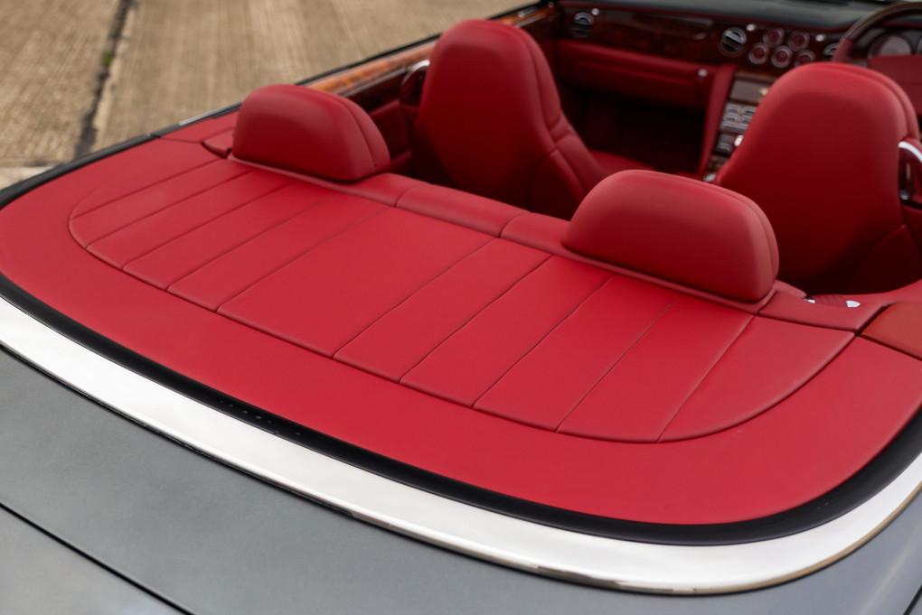 2006 Bentley AZURE