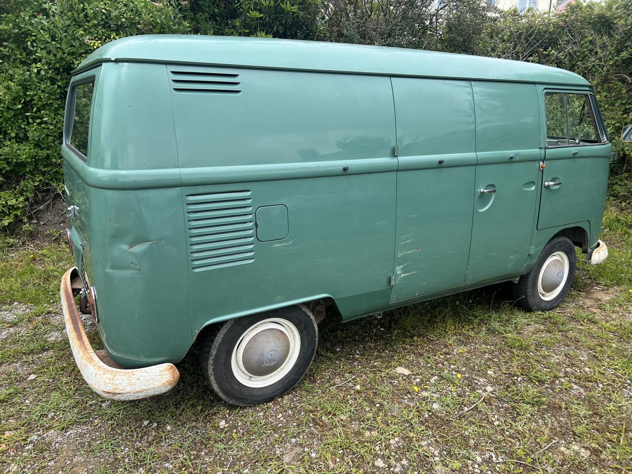 1967 Volkswagen Split Screen Panel Van &ndash; Rare Double-Door Example