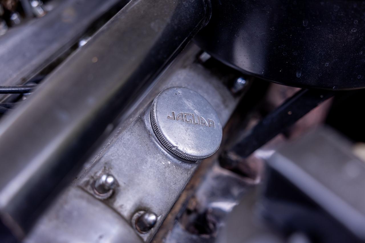 1967 Jaguar Mk. II 2.4 MOD