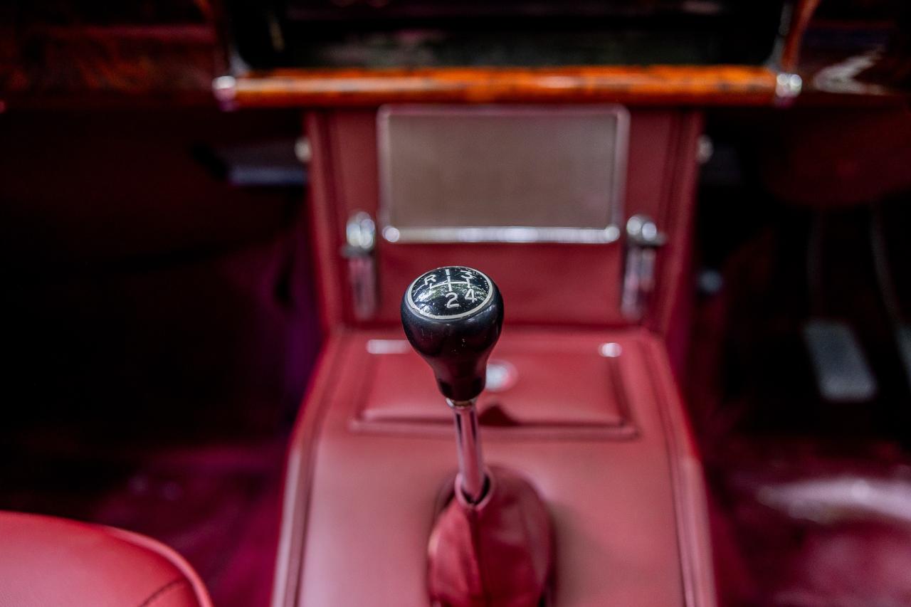 1967 Jaguar Mk. II 2.4 MOD