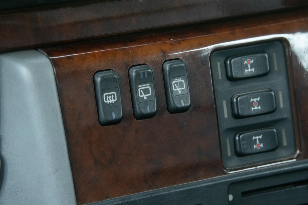 1995 Mercedes - Benz 300 GEL