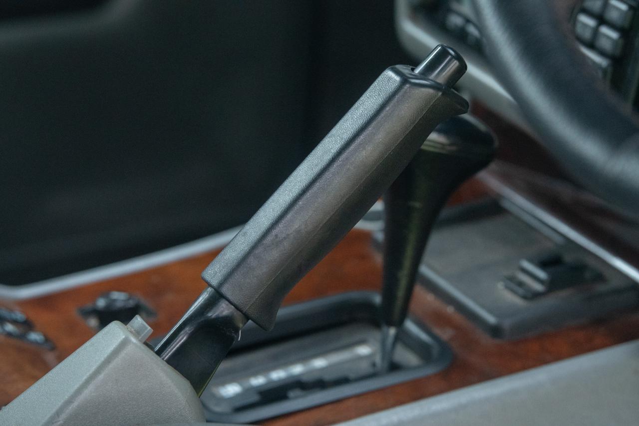1995 Mercedes - Benz 300 GEL