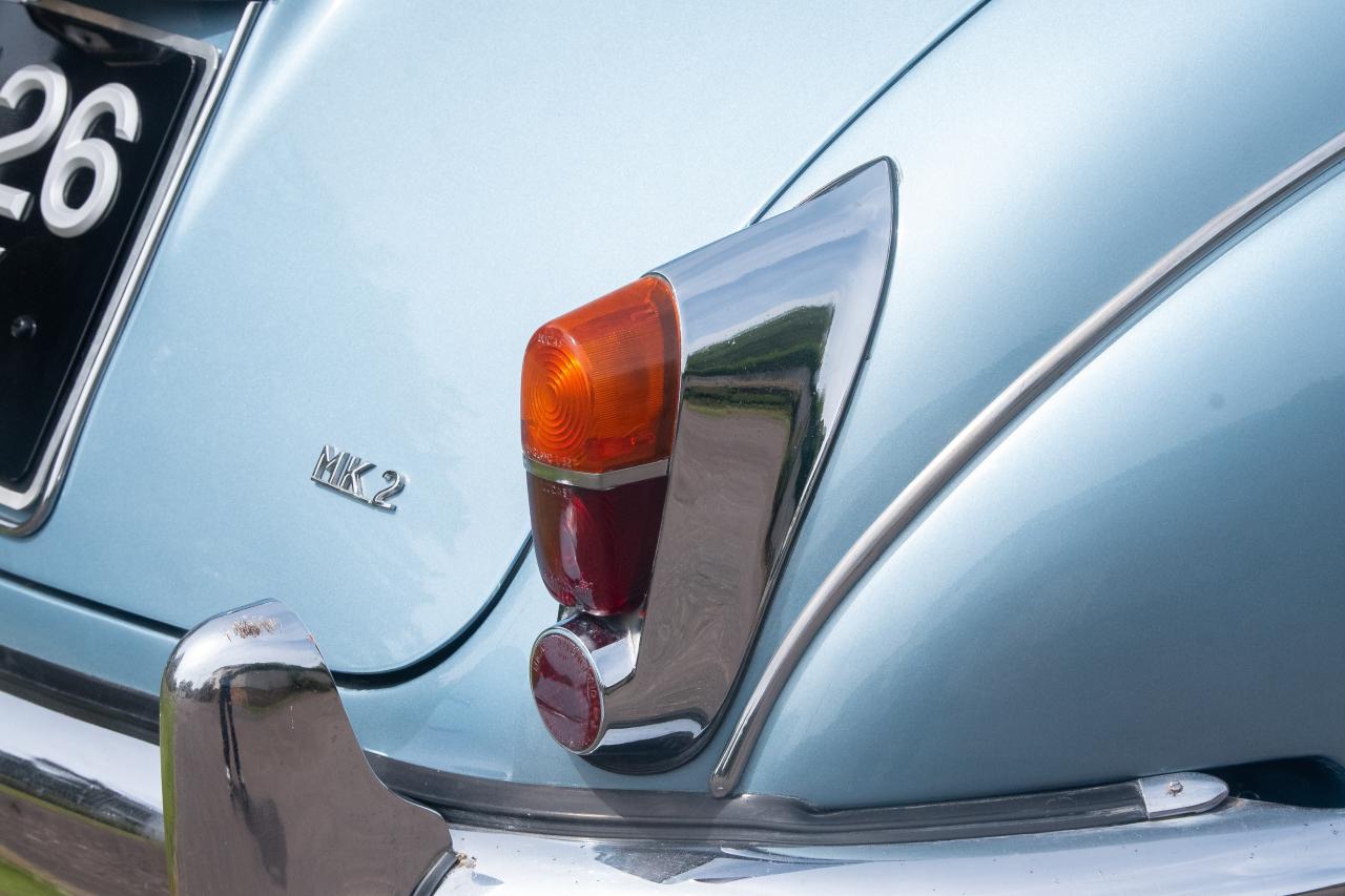 1962 Jaguar Mk. II (3.4 litre) Manual/overdrive