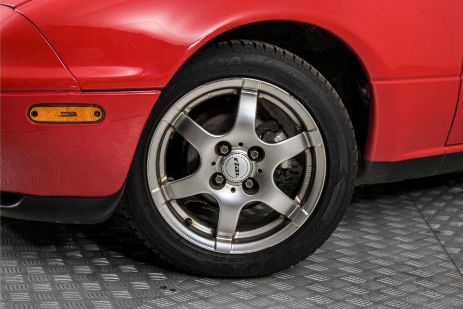 1990 Mazda MX-5