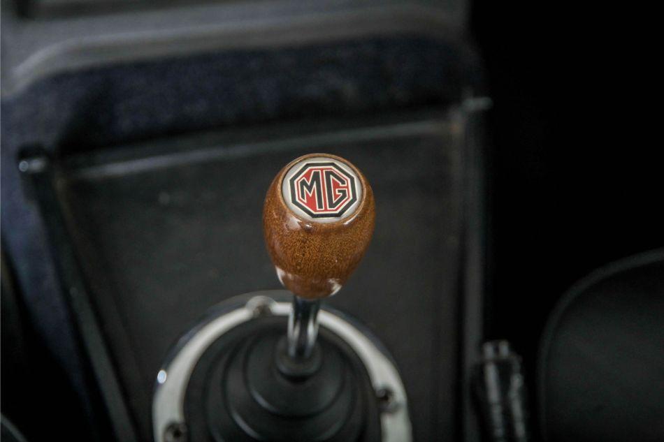 1967 MG B