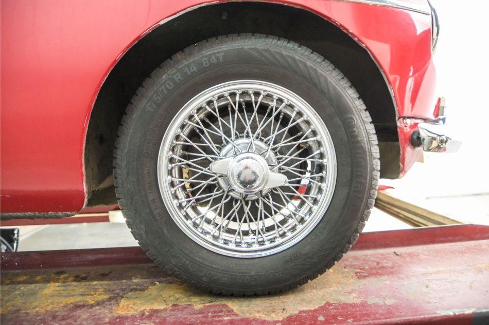 1967 MG B