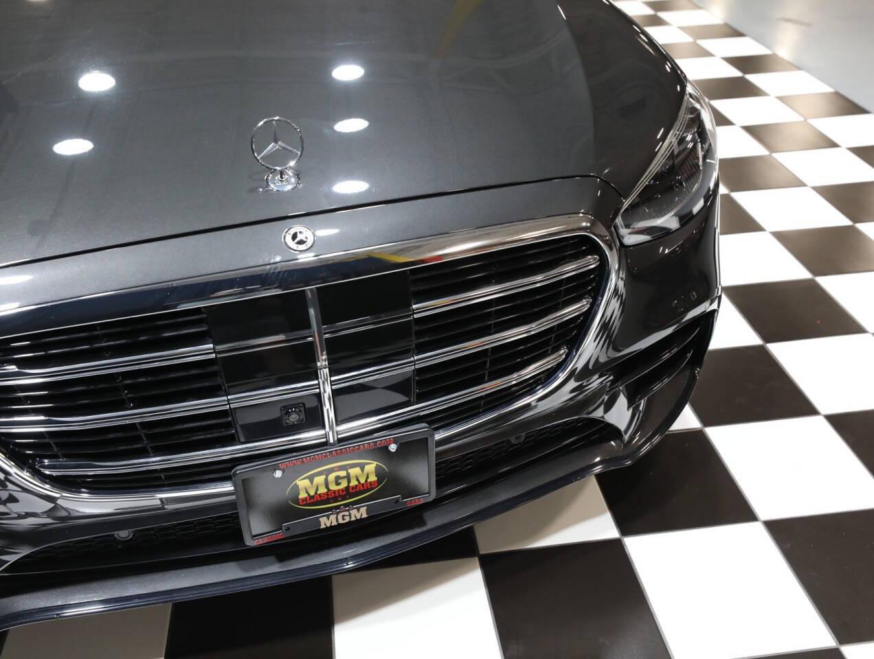 2022 Mercedes - Benz S-Class