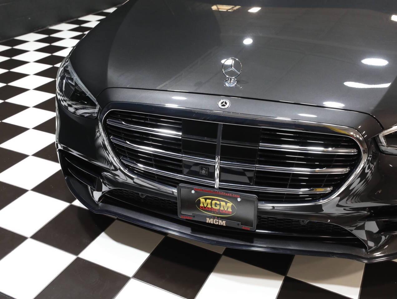 2022 Mercedes - Benz S-Class
