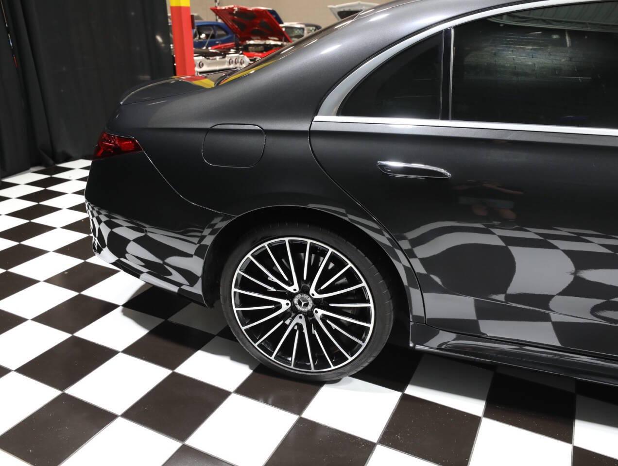 2022 Mercedes - Benz S-Class