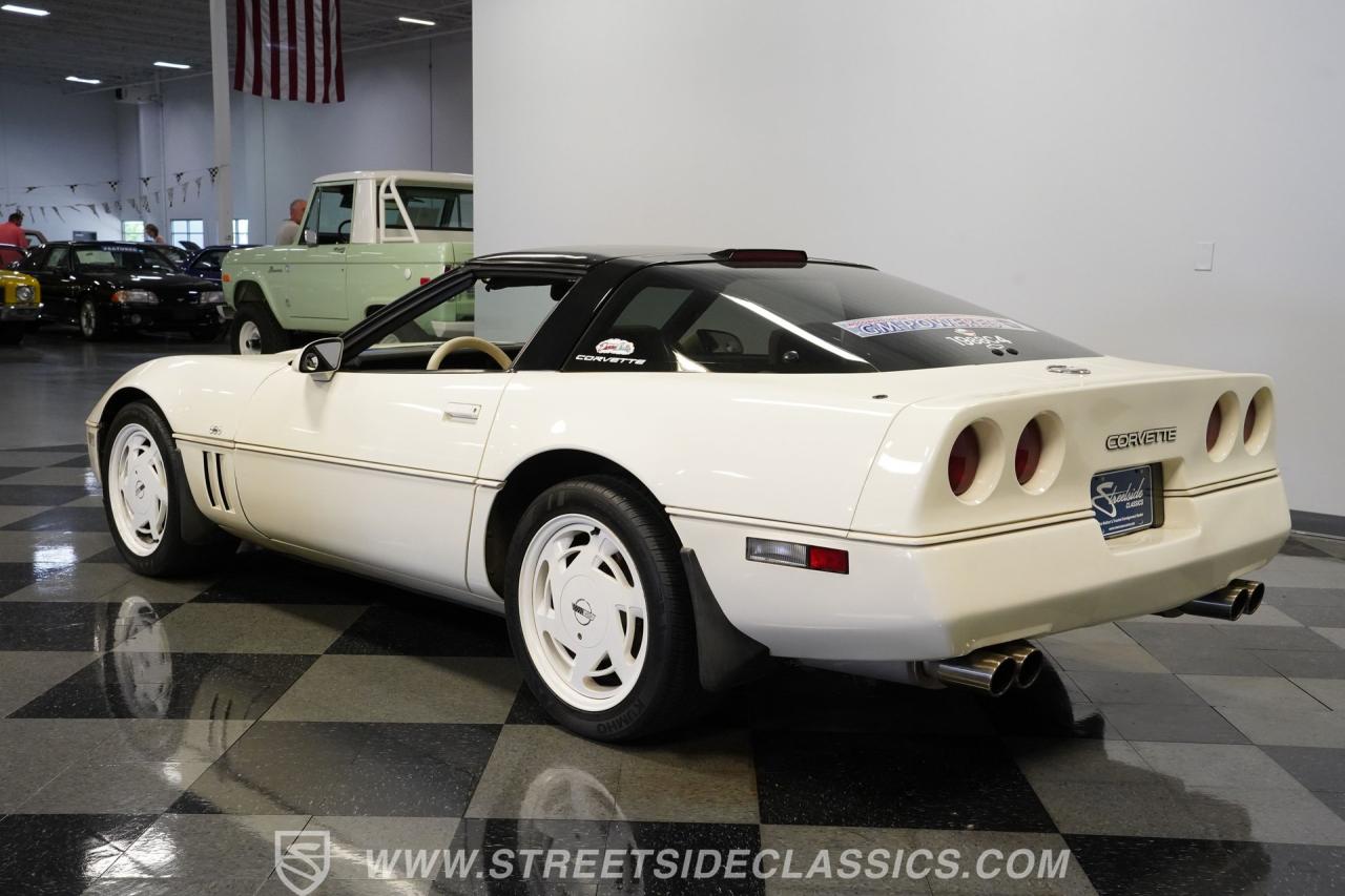 1988 Chevrolet Corvette 35th Anniversary Edition