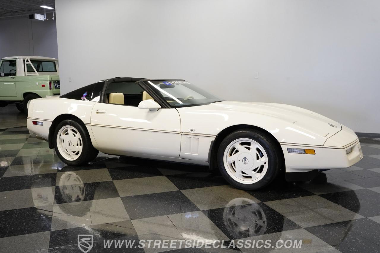 1988 Chevrolet Corvette 35th Anniversary Edition