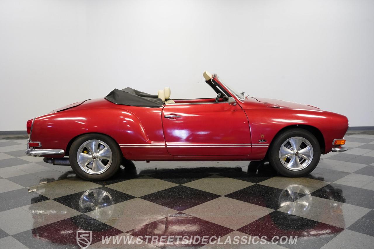 1971 Volkswagen Karmann Ghia Convertible