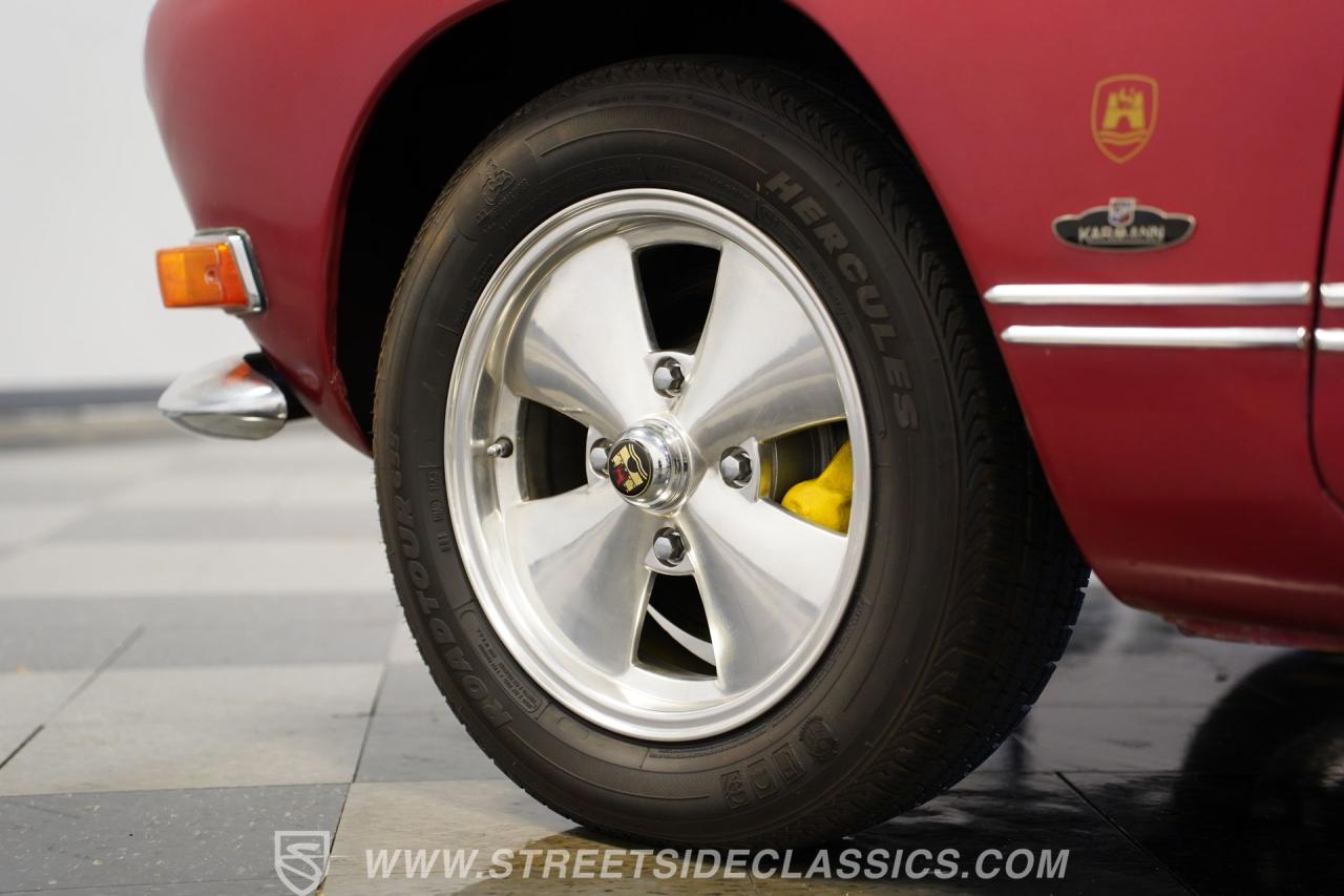1971 Volkswagen Karmann Ghia Convertible