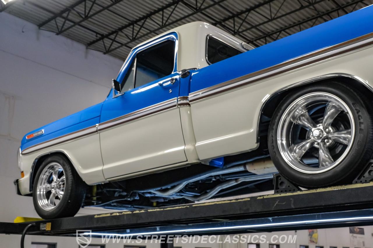 1972 Ford F-100 Ranger XLT Tribute