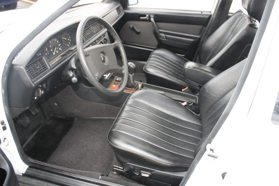 1986 Mercedes - Benz 190D