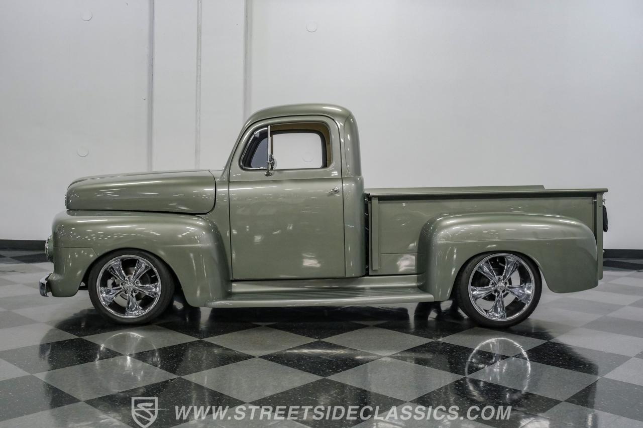 1951 Ford F-1 Restomod
