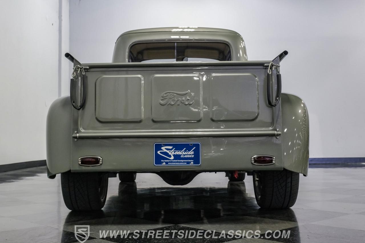 1951 Ford F-1 Restomod