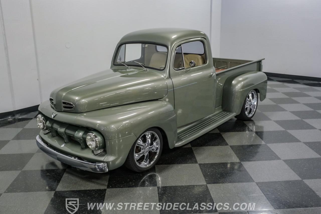 1951 Ford F-1 Restomod