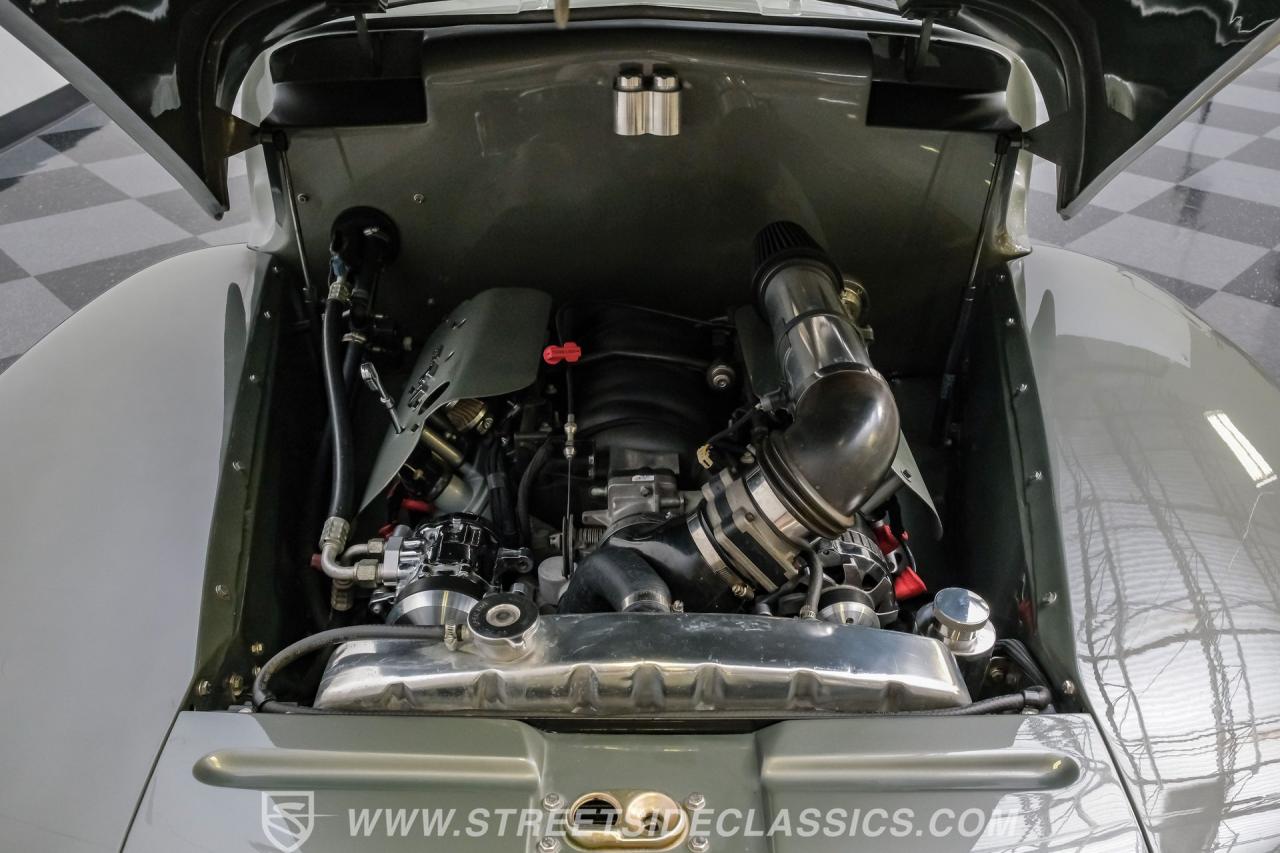1951 Ford F-1 Restomod