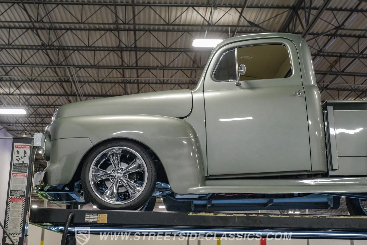 1951 Ford F-1 Restomod