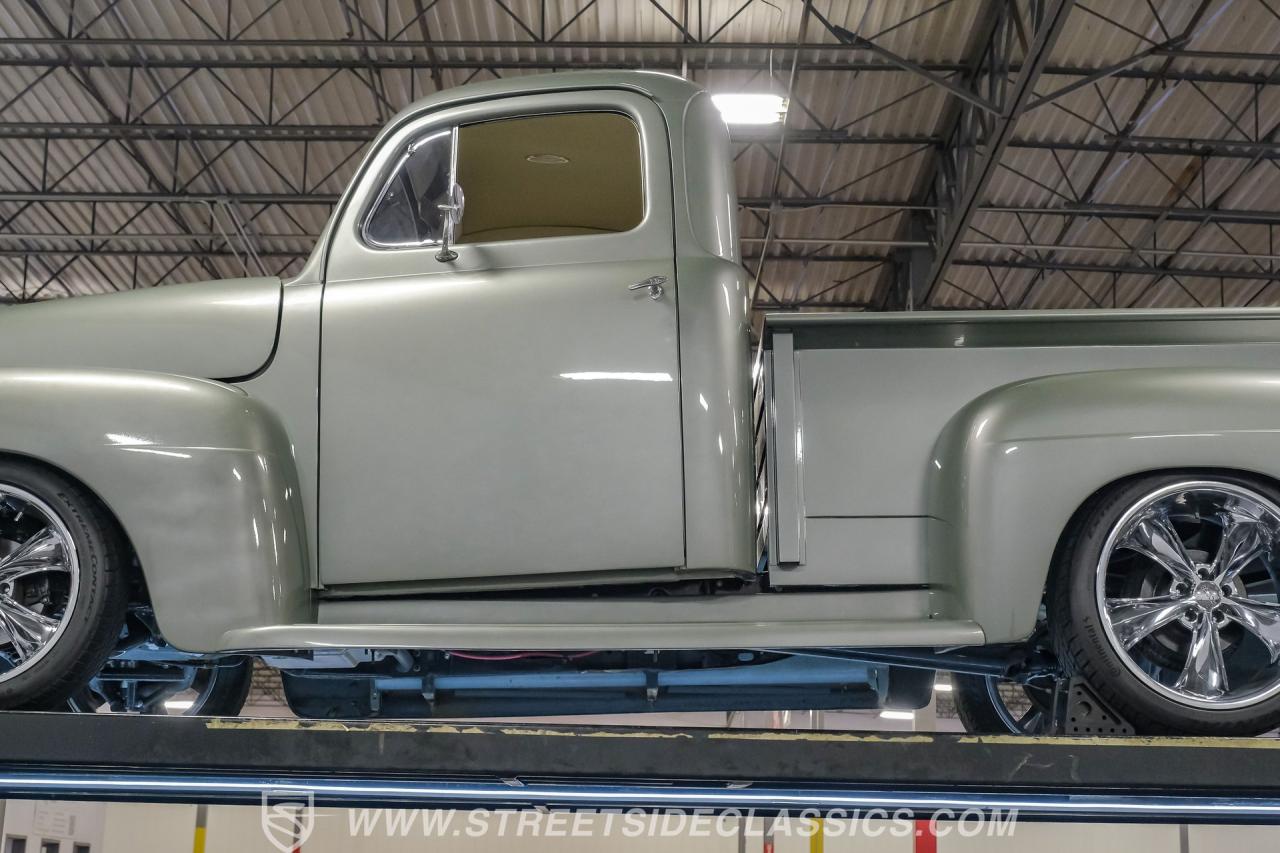 1951 Ford F-1 Restomod
