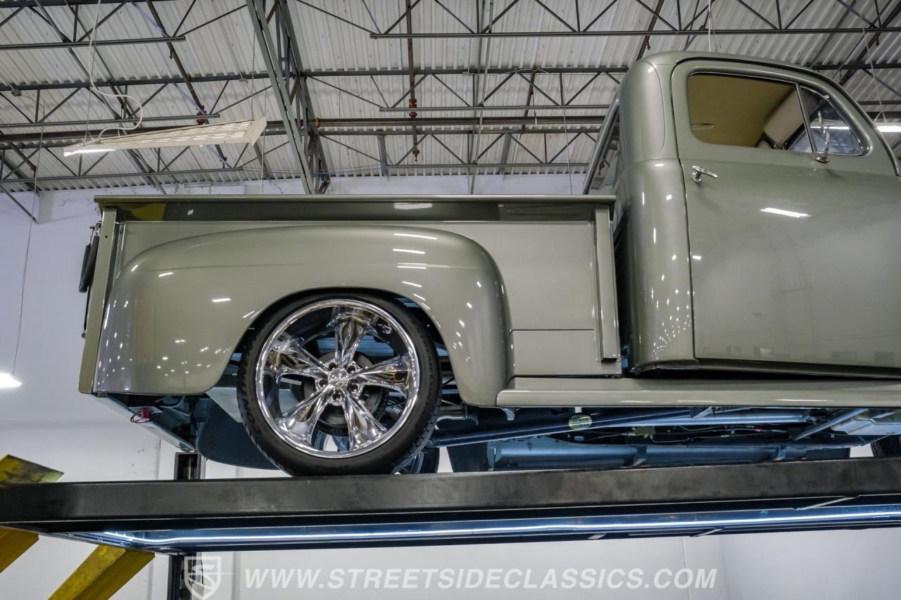 1951 Ford F-1 Restomod