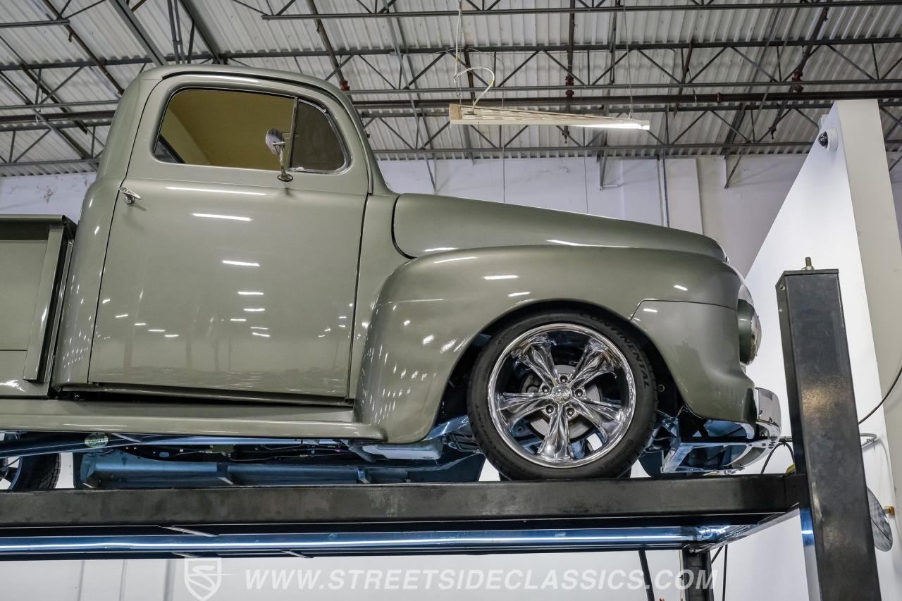 1951 Ford F-1 Restomod