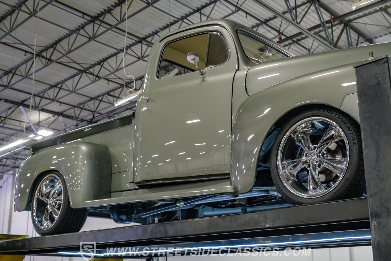 1951 Ford F-1 Restomod