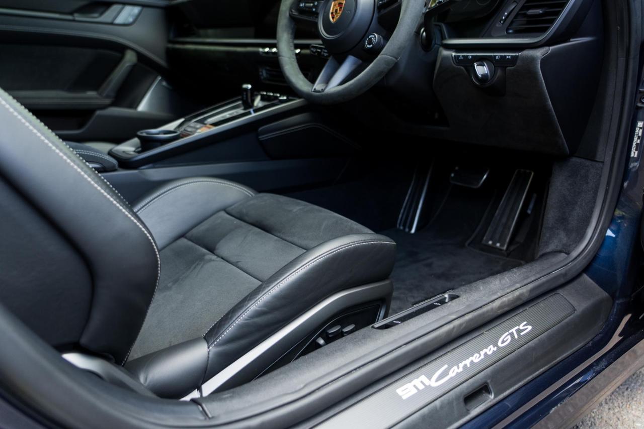 2021 Porsche 911 (992) GTS