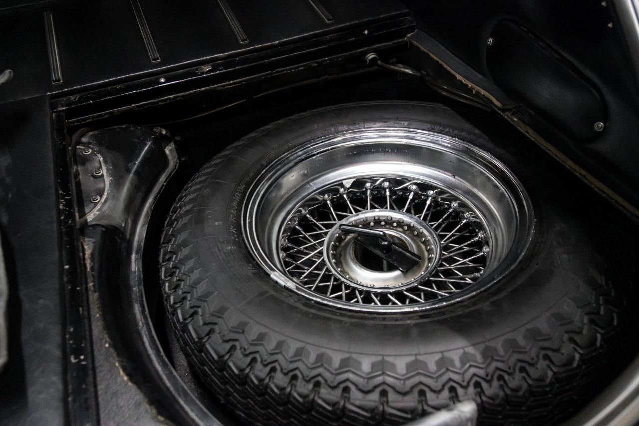 1967 Jaguar XKE SERIES I COUPE