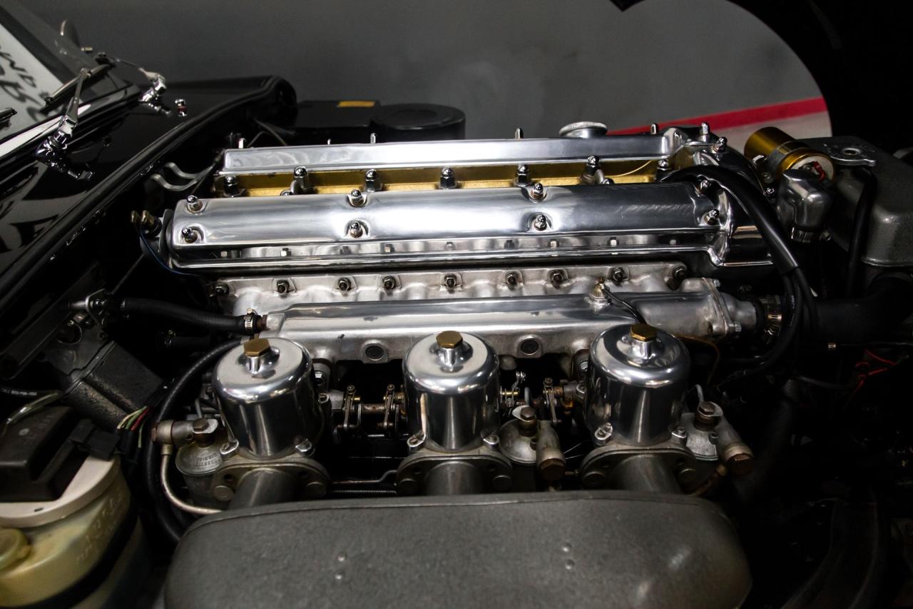 1967 Jaguar XKE SERIES I COUPE