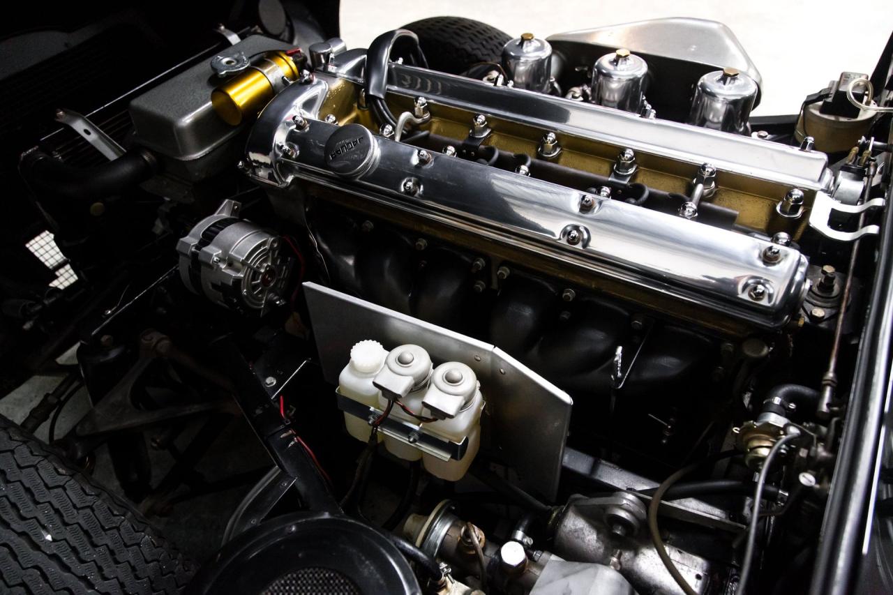 1967 Jaguar XKE SERIES I COUPE