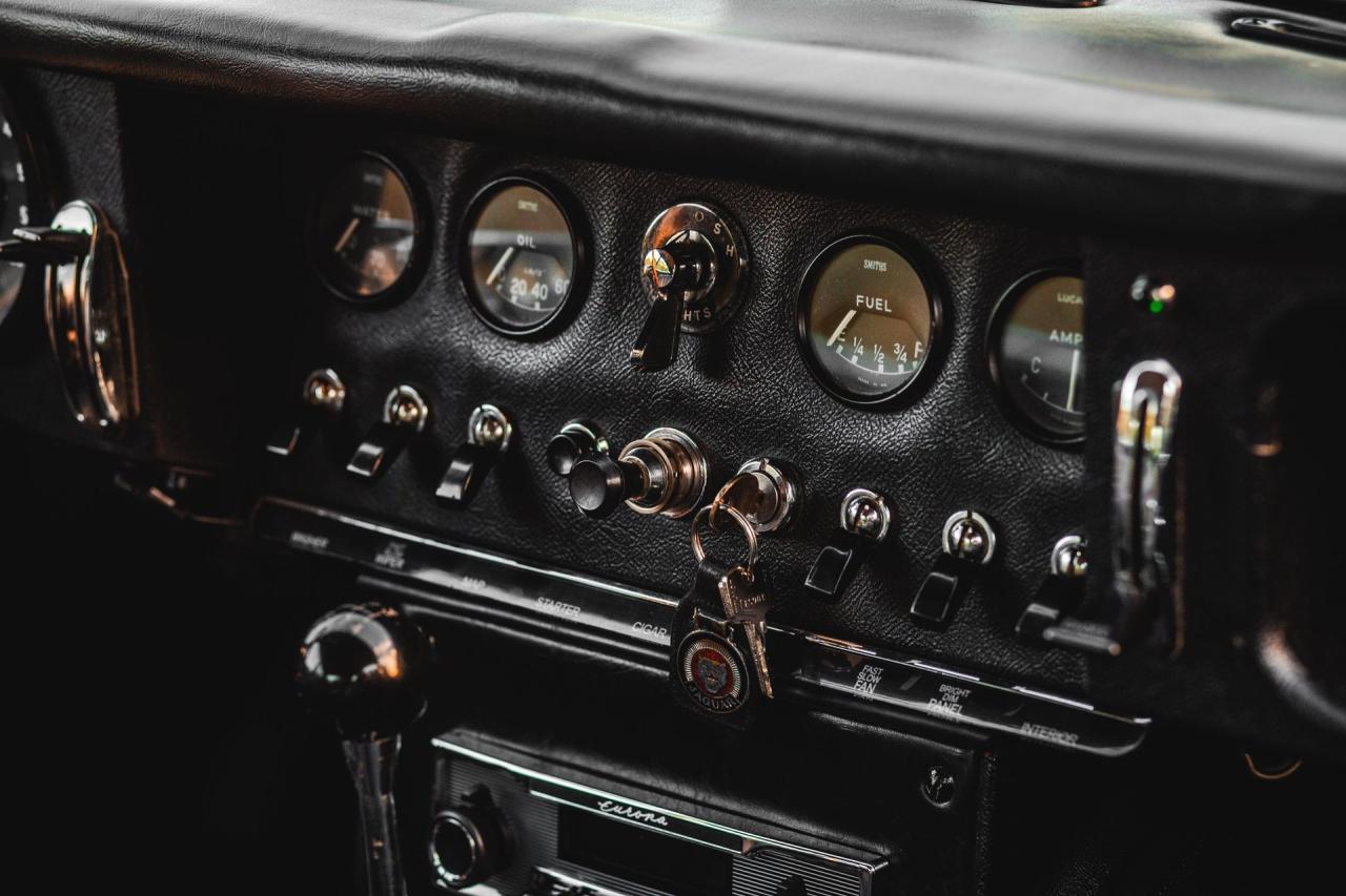 1967 Jaguar XKE SERIES I COUPE