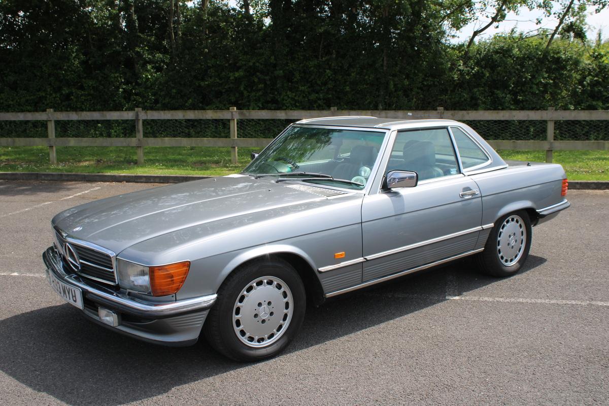 1988 Mercedes - Benz 300 SL R107