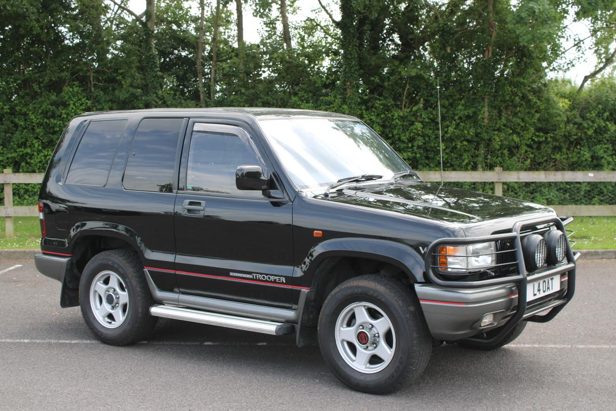1994 Isuzu TROOPER CITATION SWB