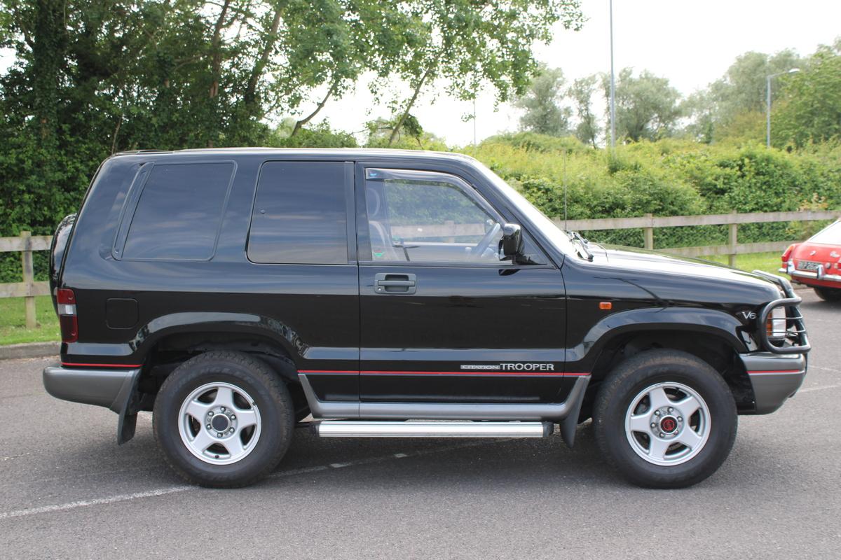 1994 Isuzu TROOPER CITATION SWB