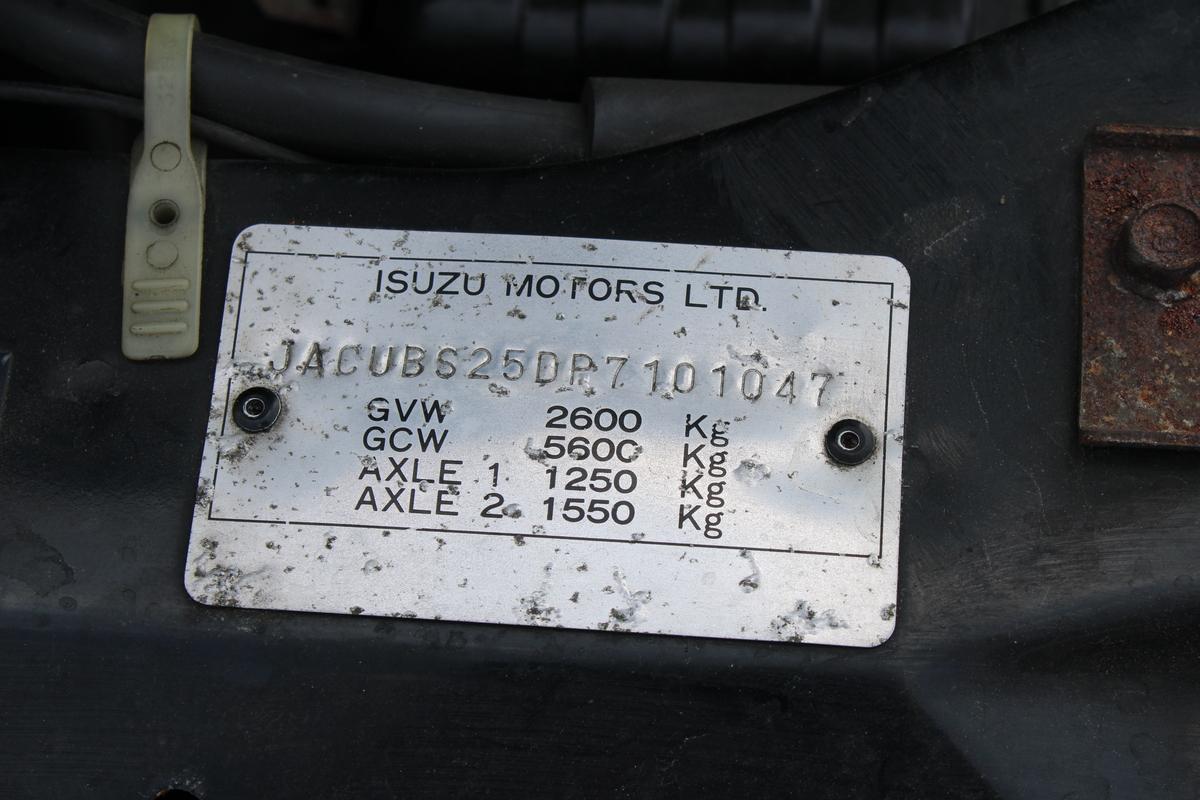 1994 Isuzu TROOPER CITATION SWB