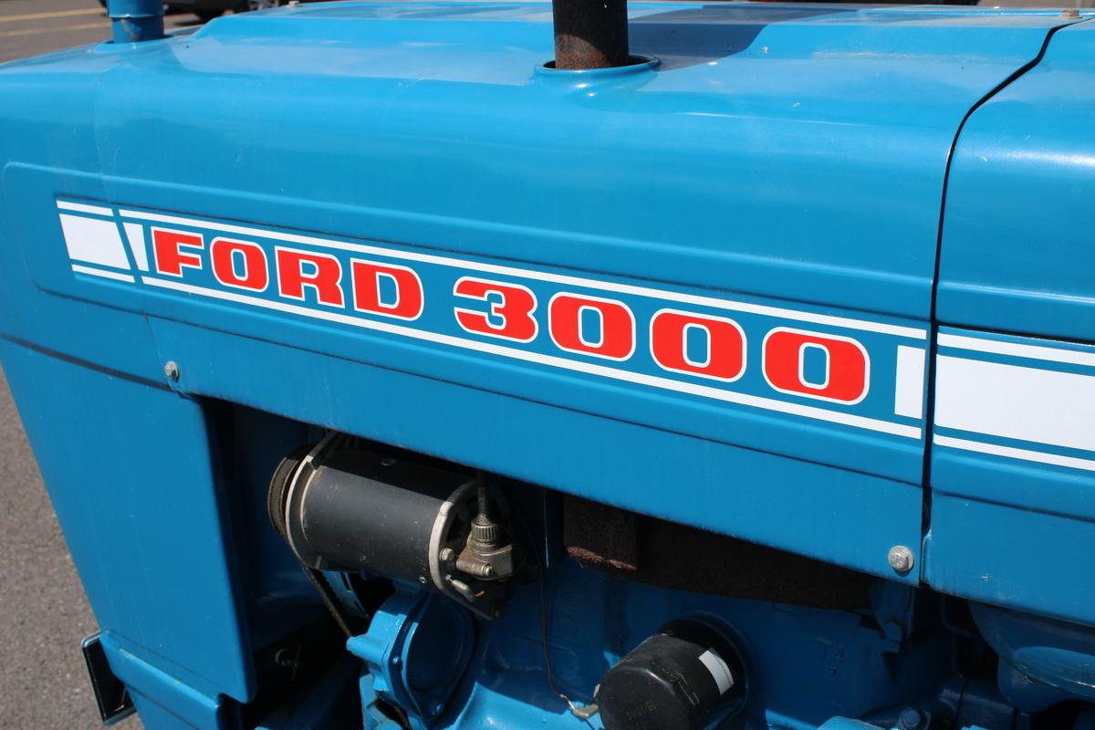 1972 Ford 3000