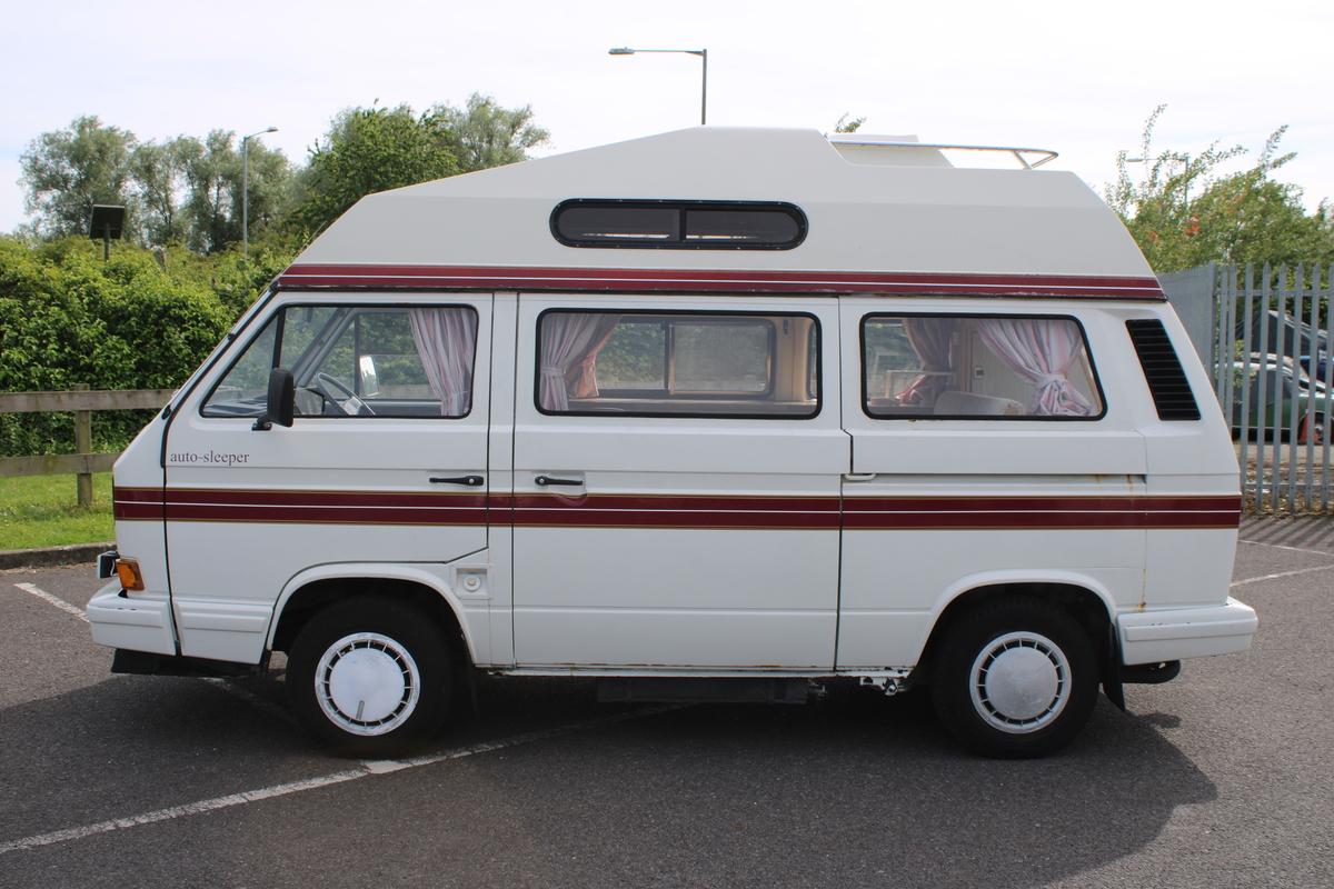 1990 Volkswagen T25 AUTO SLEEPER TRIDENT