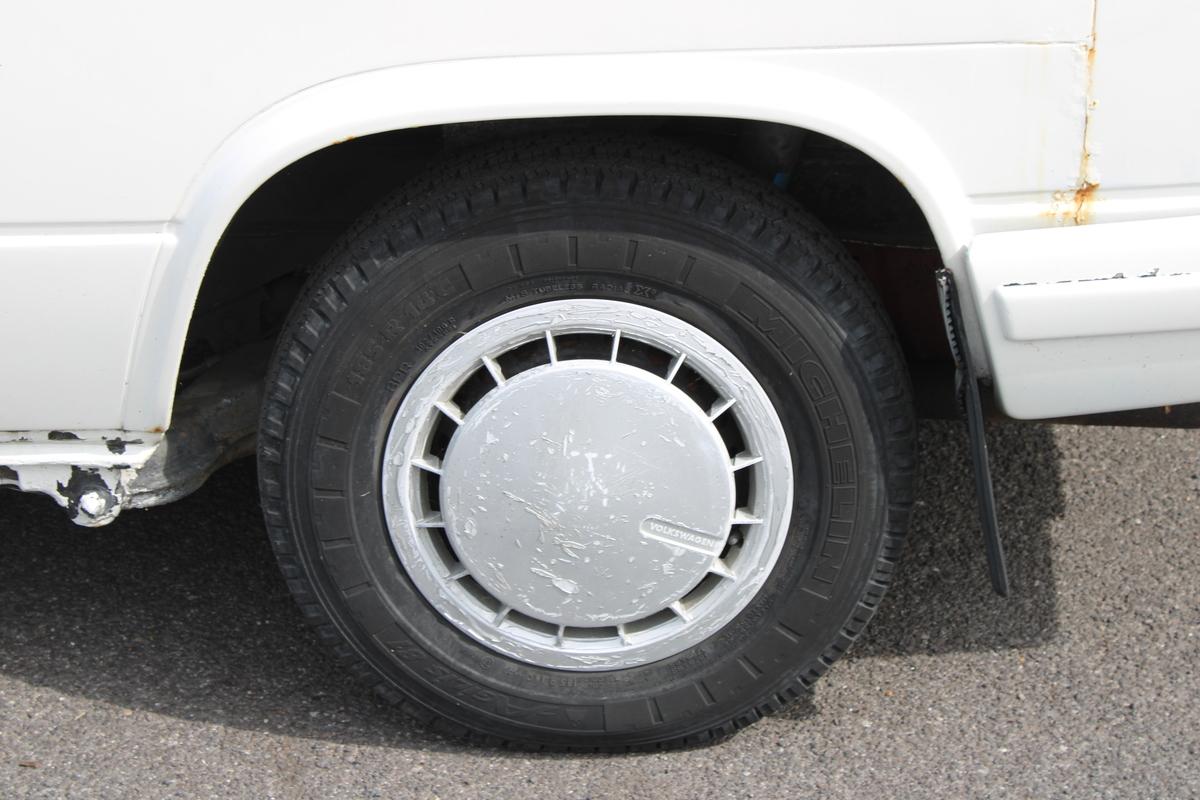 1990 Volkswagen T25 AUTO SLEEPER TRIDENT