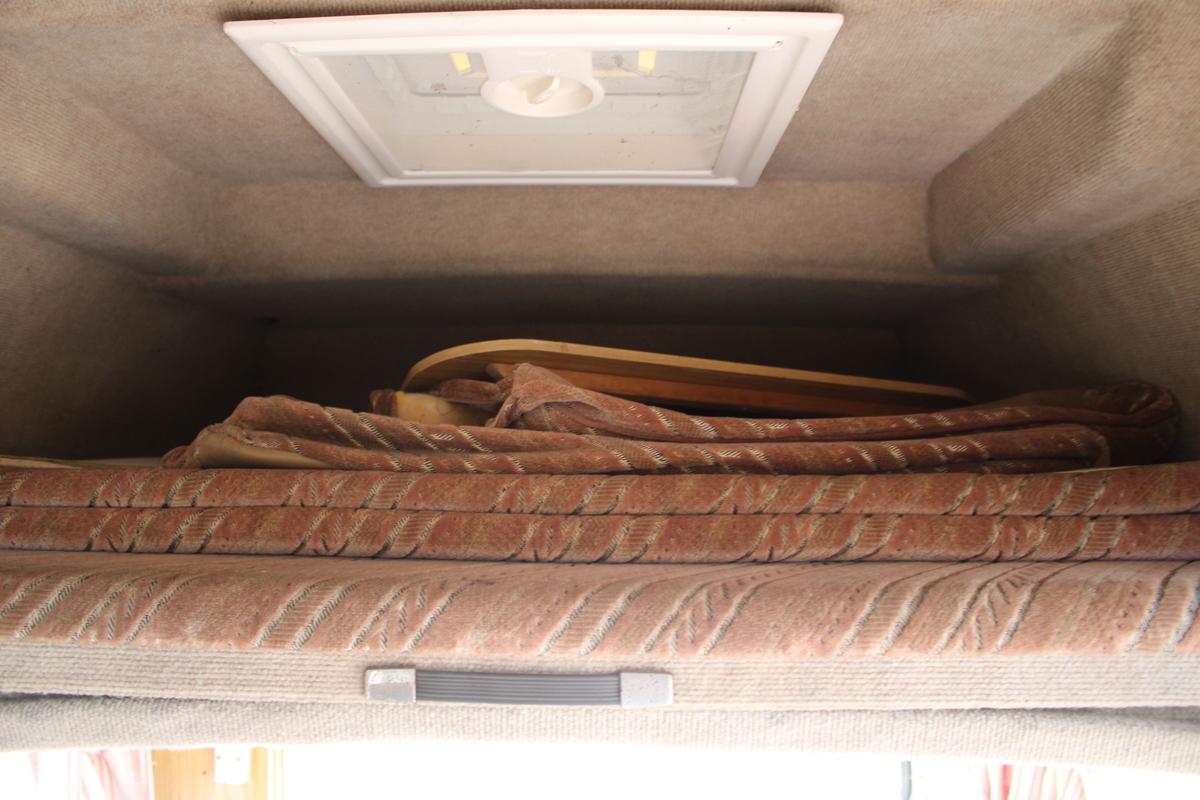 1990 Volkswagen T25 AUTO SLEEPER TRIDENT
