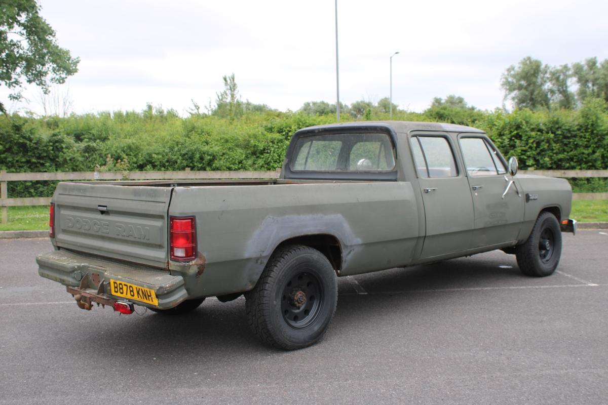 1985 Dodge RAM D350 DUAL CAB