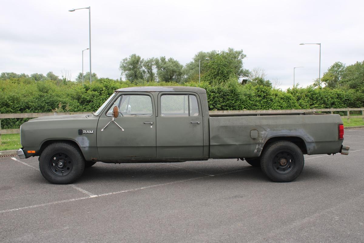 1985 Dodge RAM D350 DUAL CAB