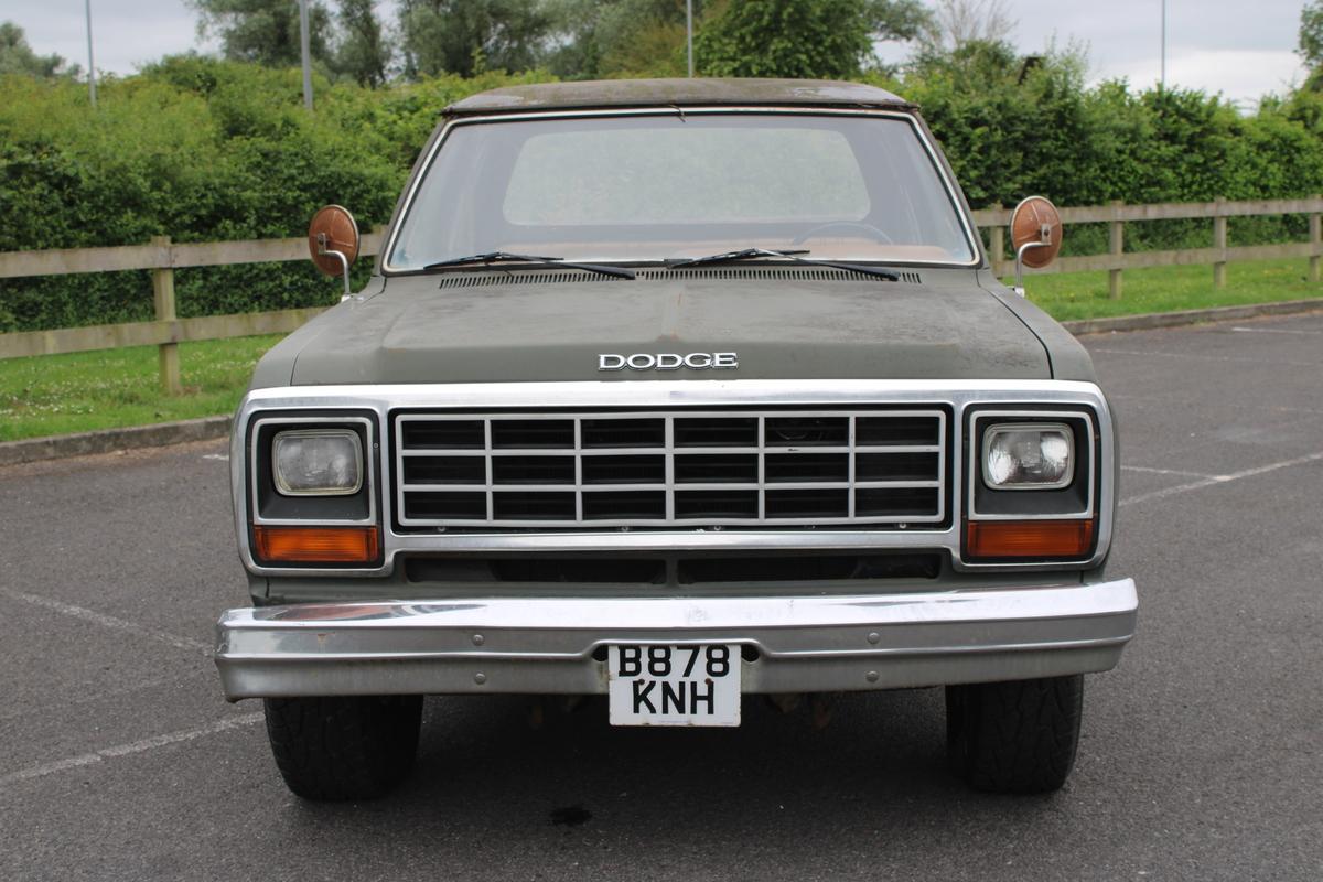 1985 Dodge RAM D350 DUAL CAB