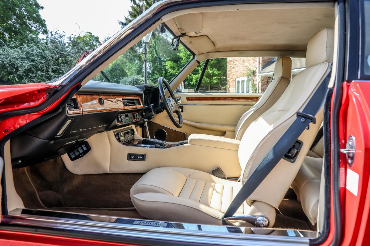 1988 Jaguar XJ-S V12